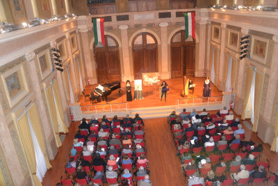 concertodidame010002.jpg