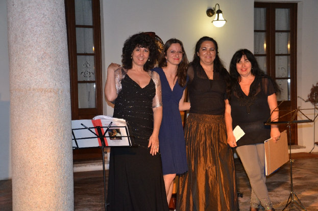 concertodidame011006.jpg